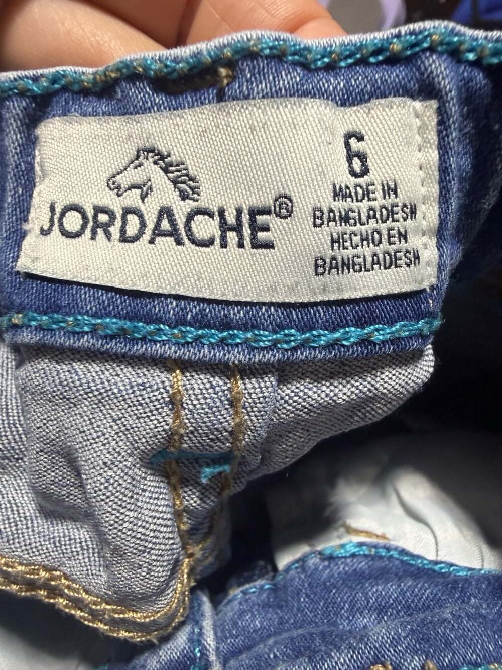 Jordache Girls Size 6 Acid Wash Rainbow Star Print Denim Shorts - Picture 4 of 4